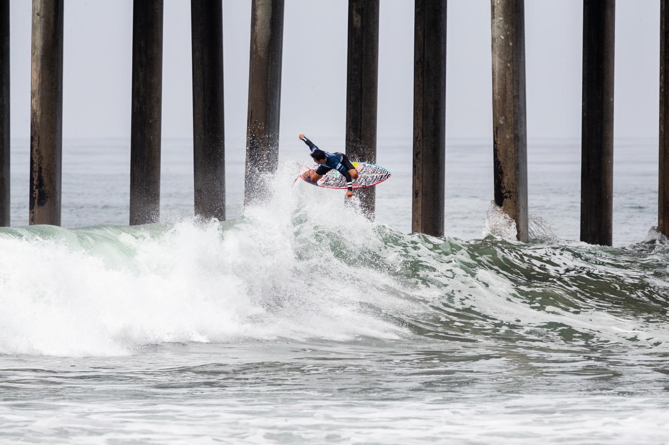 Barron Mamiya of Hawaii is eliminated from the 2019 VANS US Open of Surfing after placing second in Quarterfinal Heat 1.&nbsp;&nbsp;&nbsp;© Kenny Morris/WSL