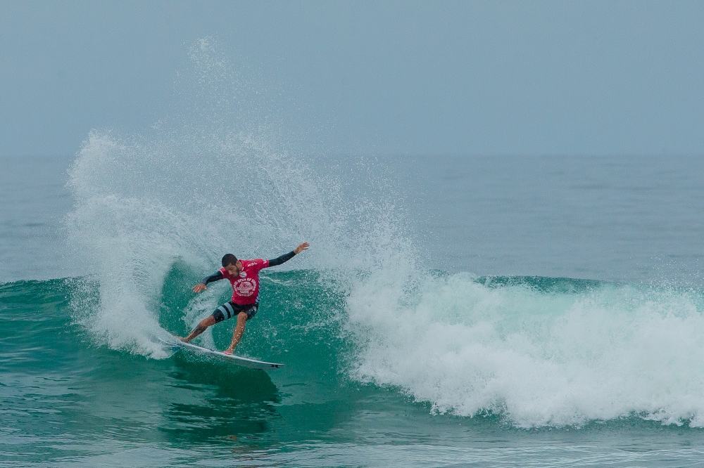 Filipe Toledo.&nbsp;&nbsp;&nbsp;© Michael Lallande