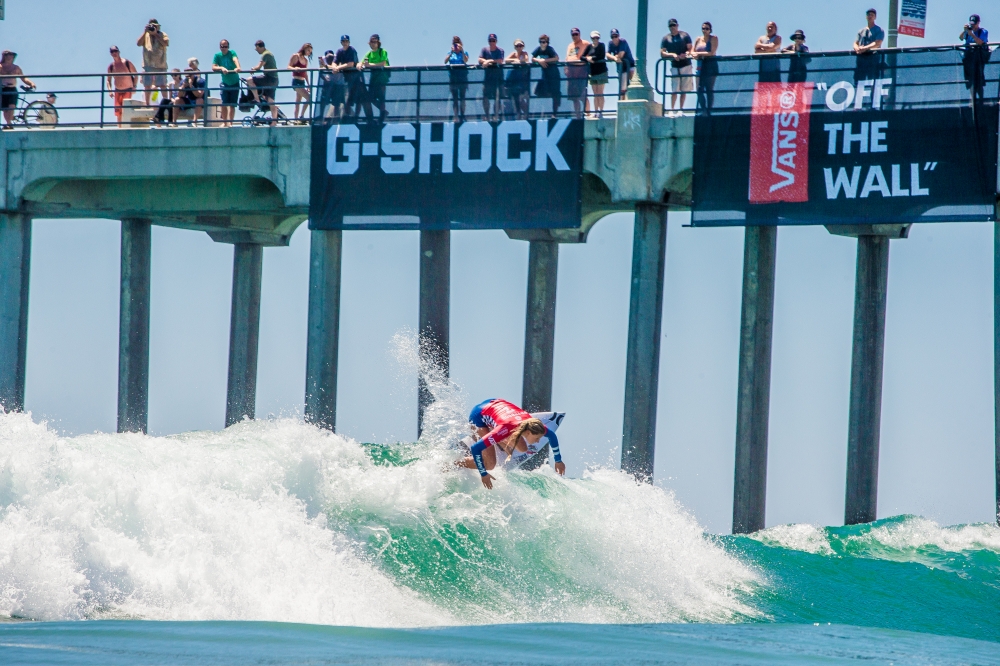 Lakey Peterson.&nbsp;&nbsp;&nbsp;© Michael Lallande